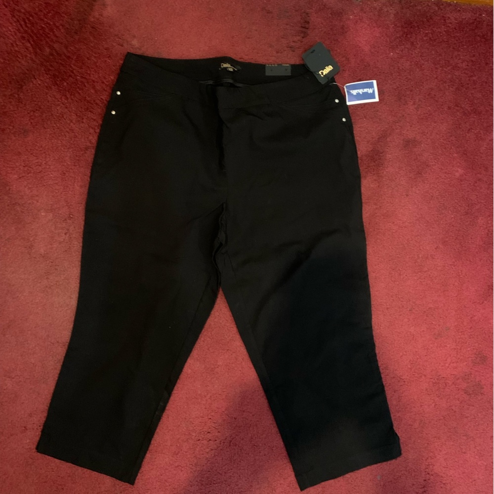 Women’s black capri’s. Size 18W. New with tags.
